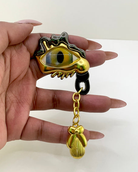 Brooches & Lapel Pins