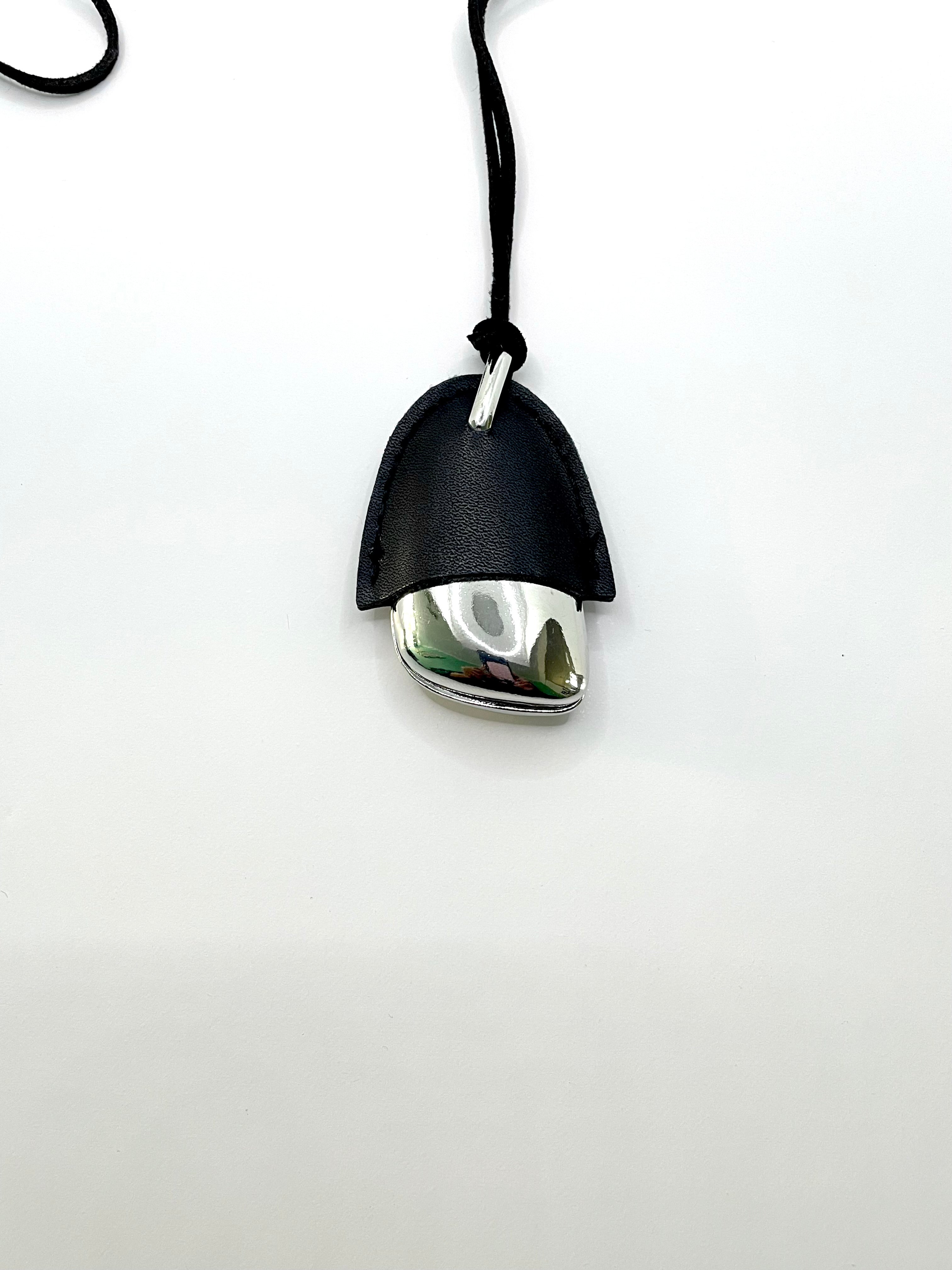 Hitekani Unique Black Leather & Silver Pendant Necklace