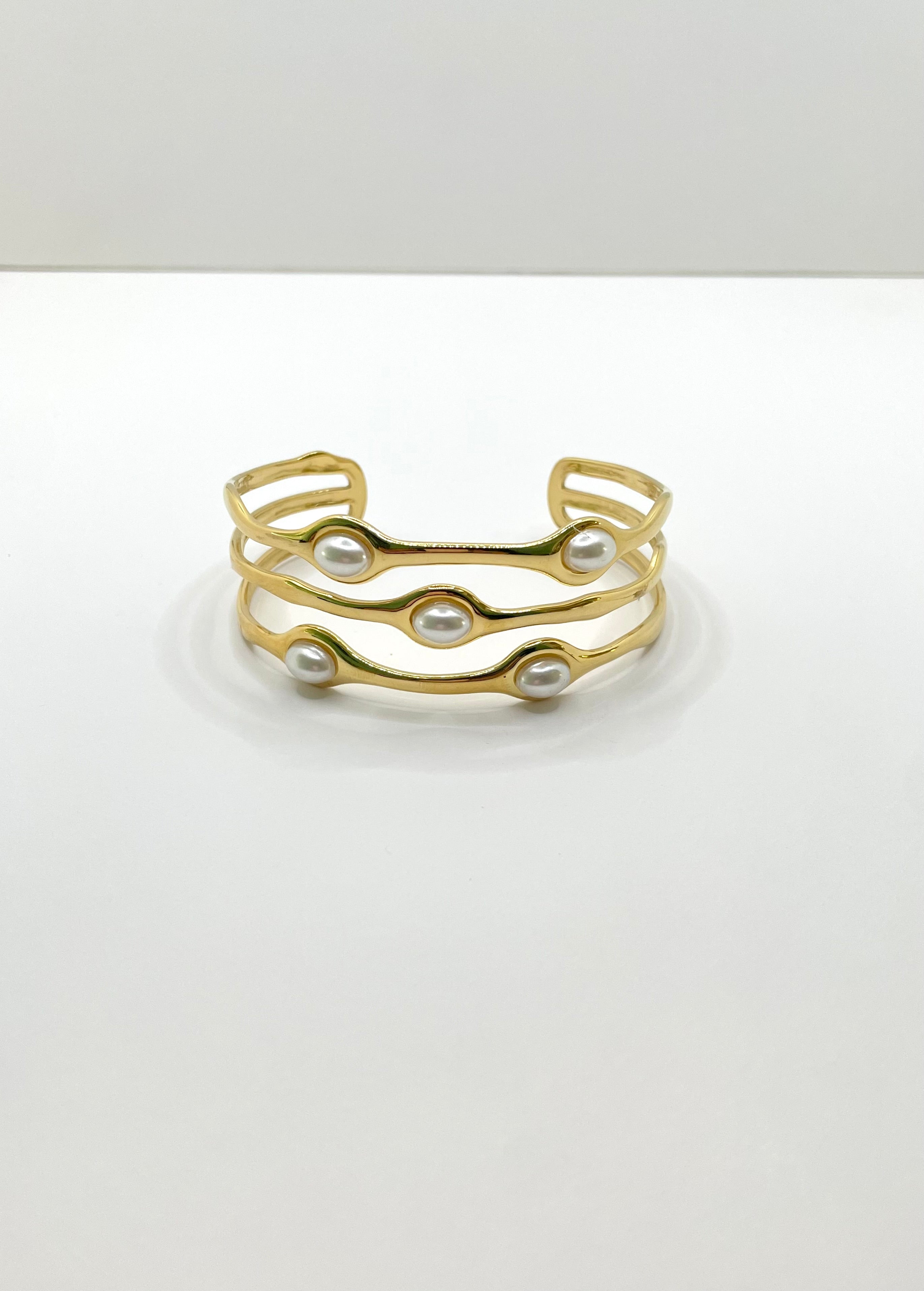 Nandipha Triple Thread Gold & Pearl Cuff
