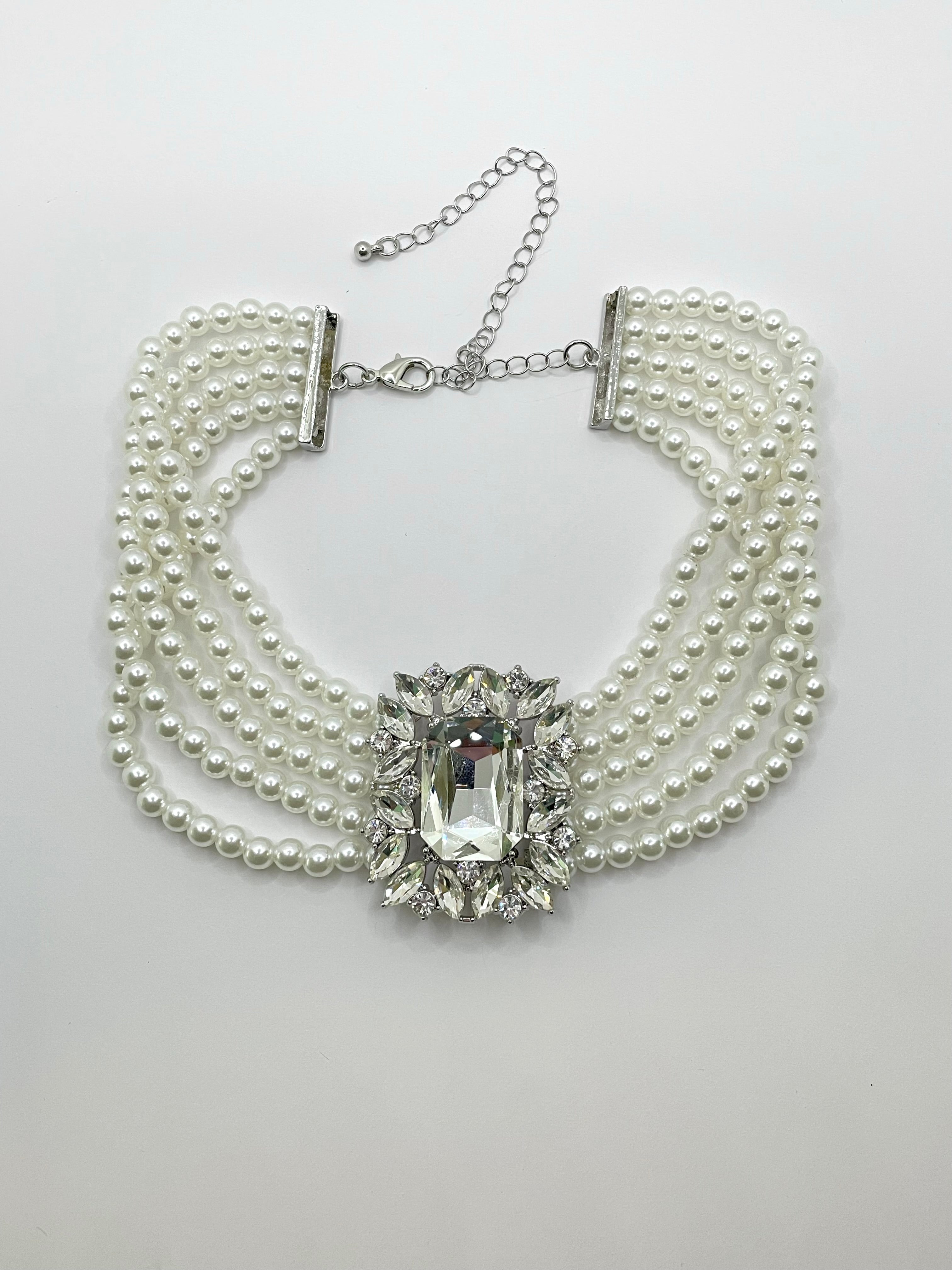 Leila Glamorous Crystal & Pearl Necklace
