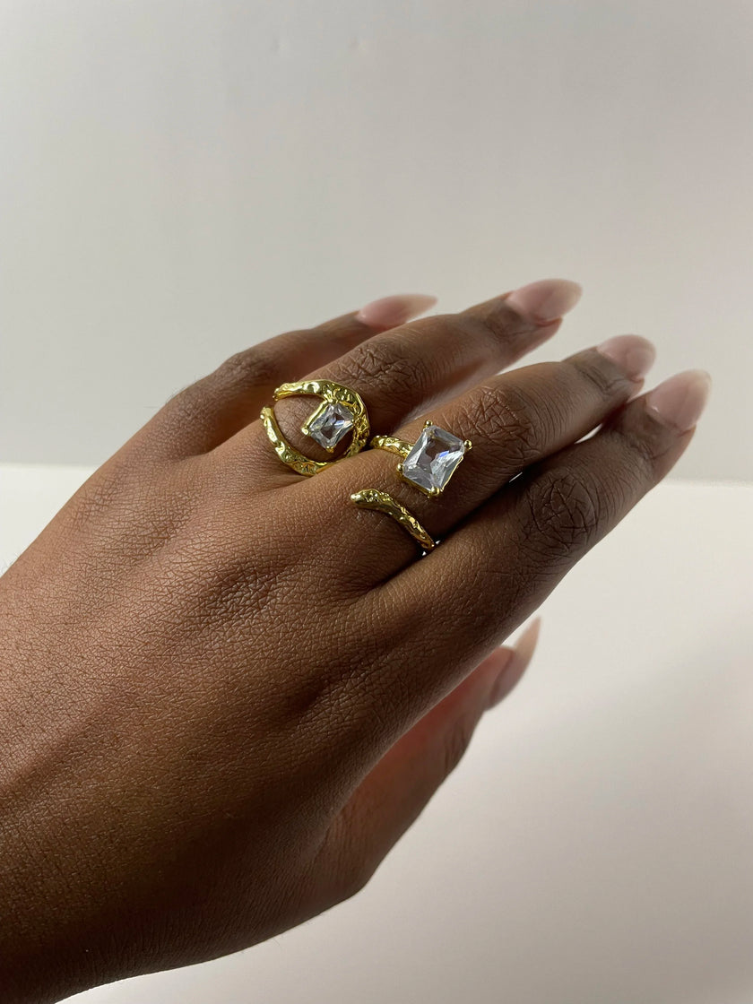 Vuyisanani Gold Grecian Stone Ring Set