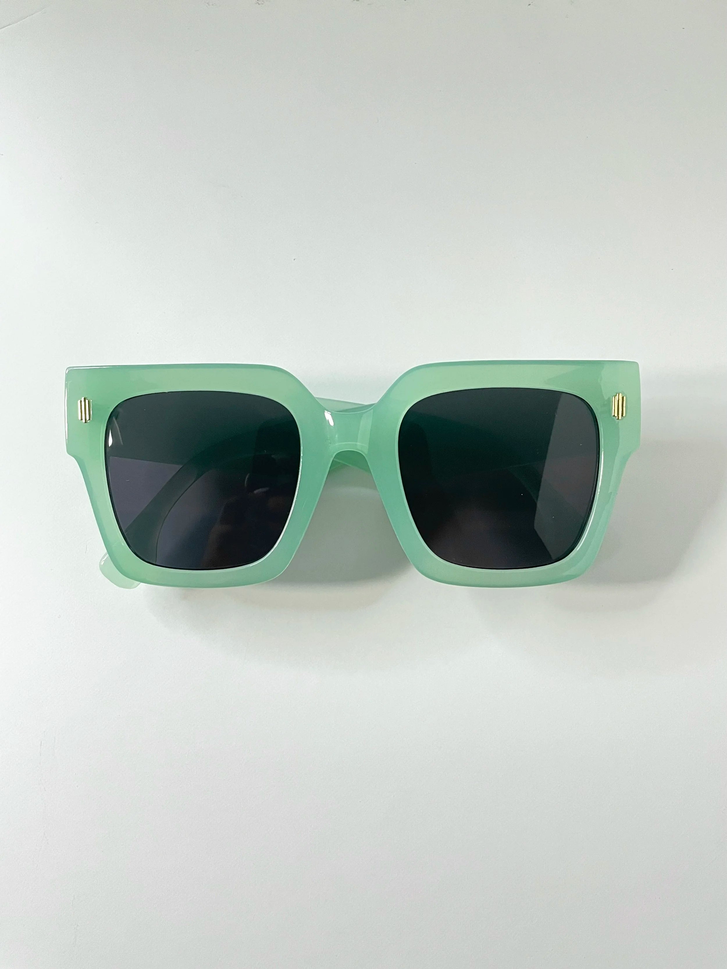 Tumelo Candy Green Wayfarer Tinted Sunglasses
