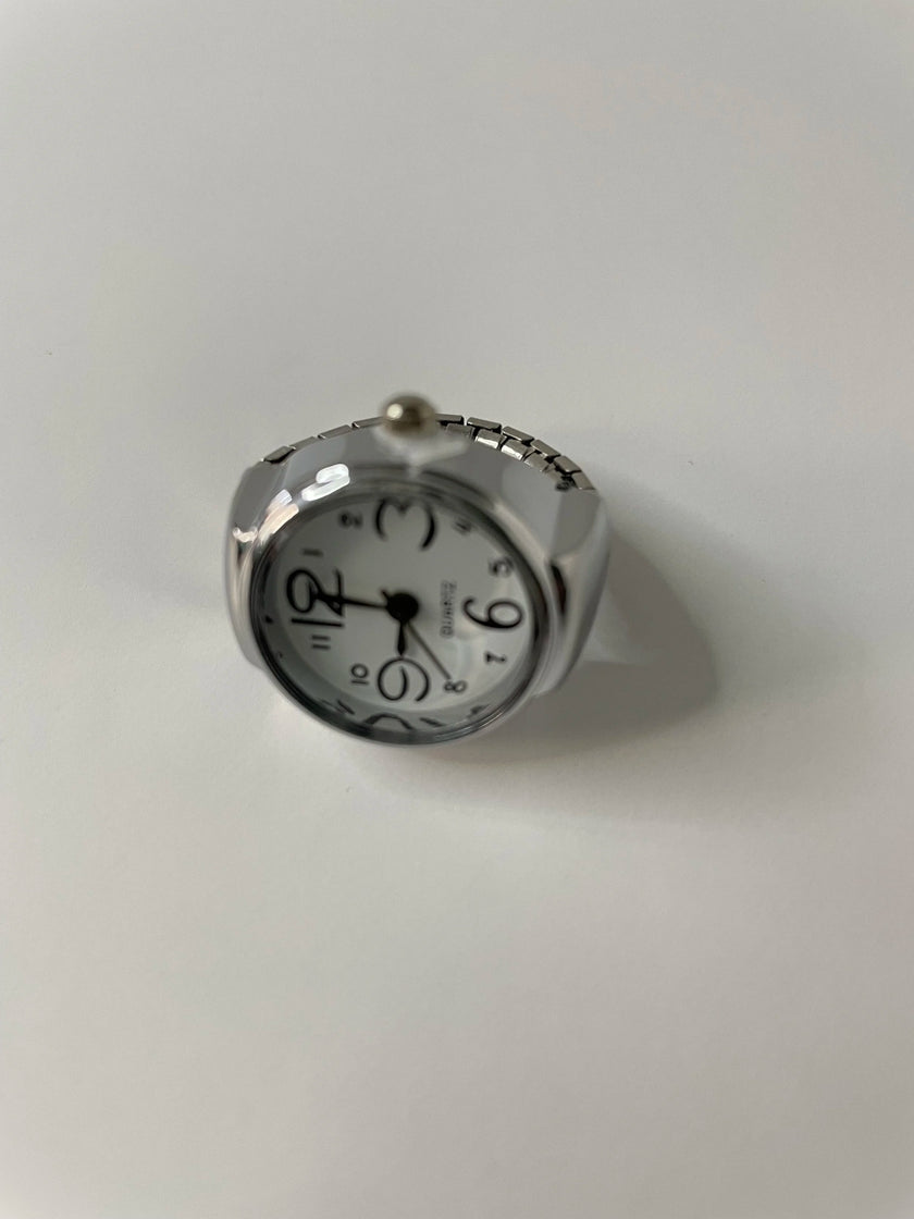 Milli Silver Big Face Expander Watch Ring