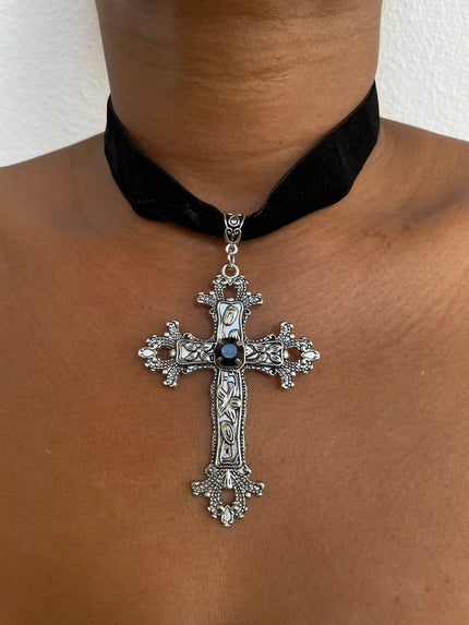 Sixolisile Silver Western Style Cross Choker Necklace
