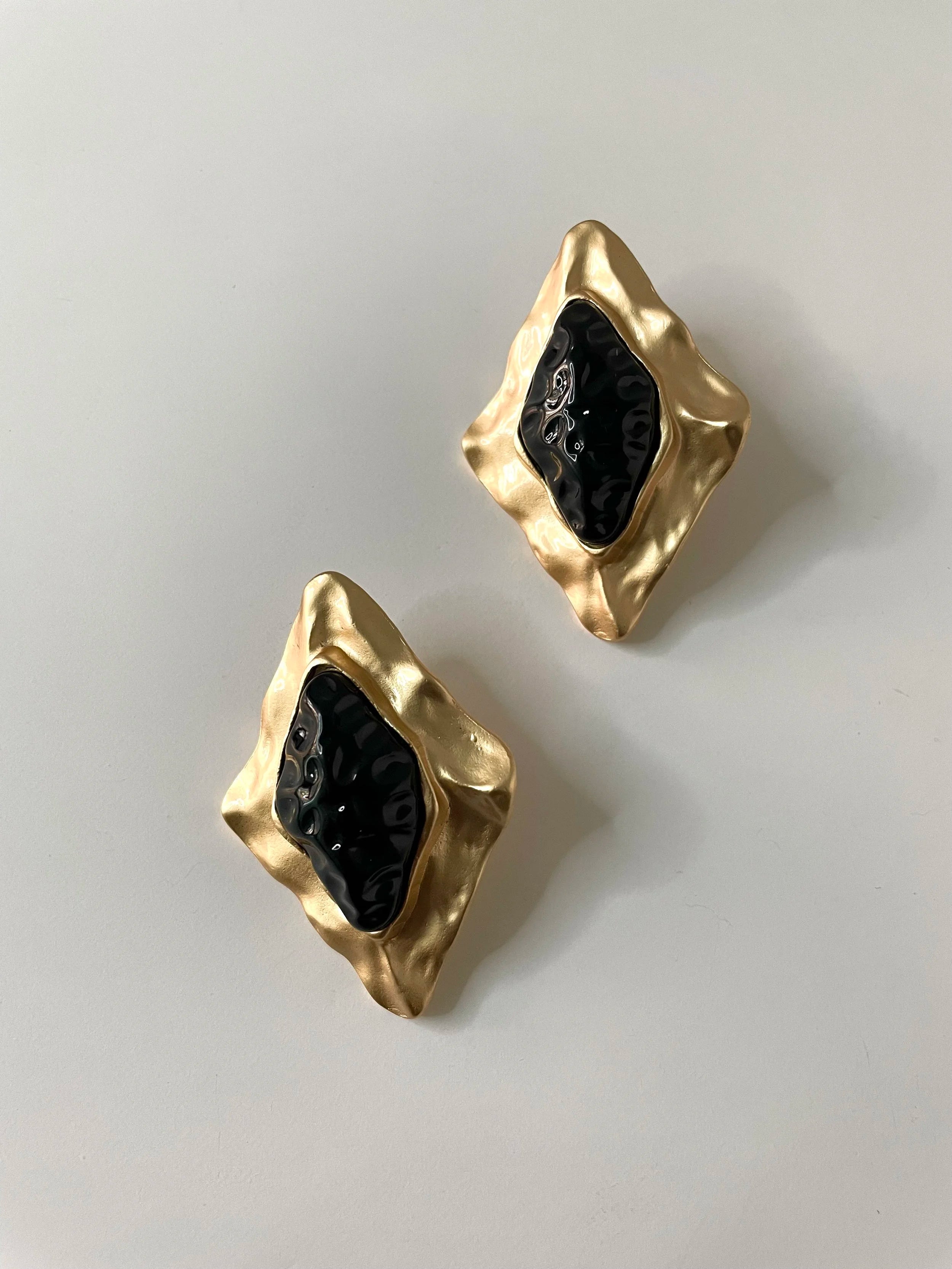 Mamadupe Gold & Black Pyramid Dangle Earrings