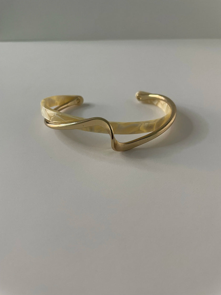 Amanda Gold & Cream Geometric Resin Cuff