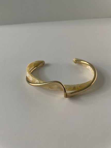 Amanda Gold & Cream Geometric Resin Cuff