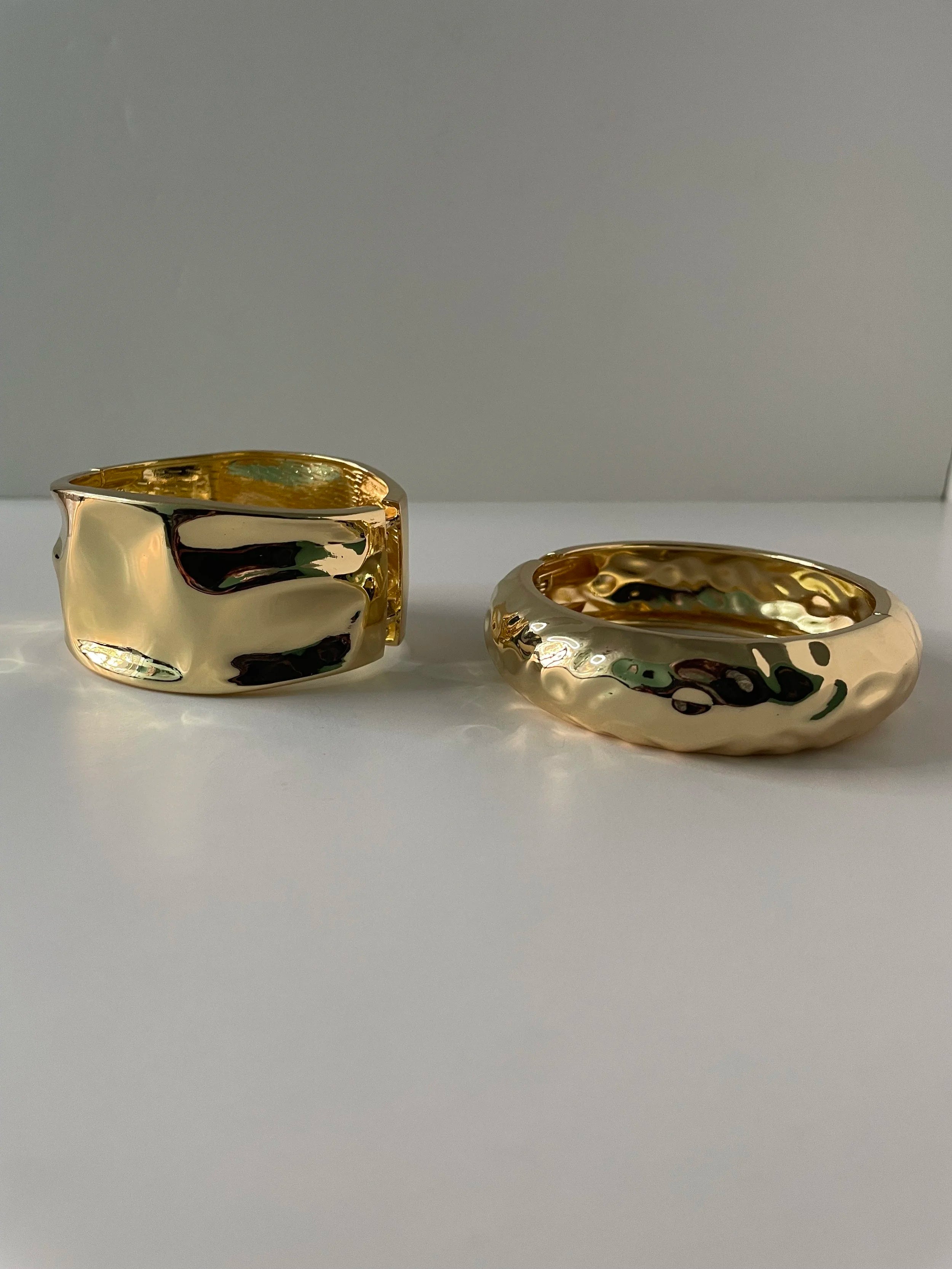Neo Gold Double Textured Bracelet Set