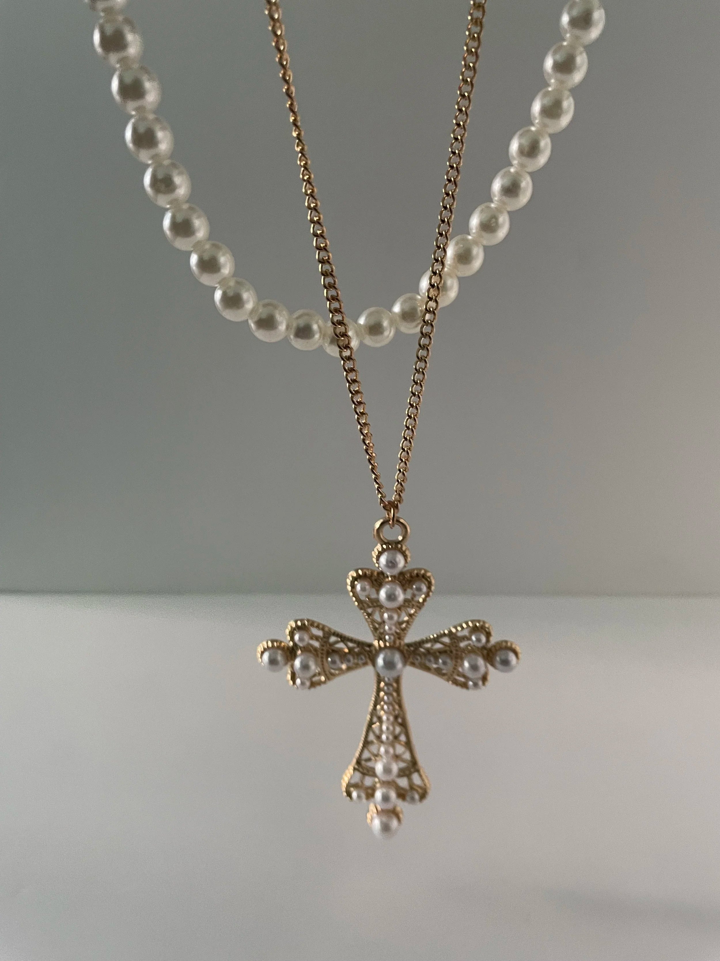 Sibulele Gold & Pearl & Layered Cross Necklace