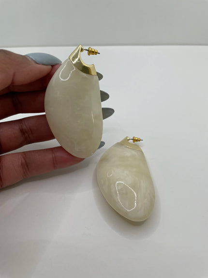 Khangwelo Oversized Cream Elongated Comet Earrings