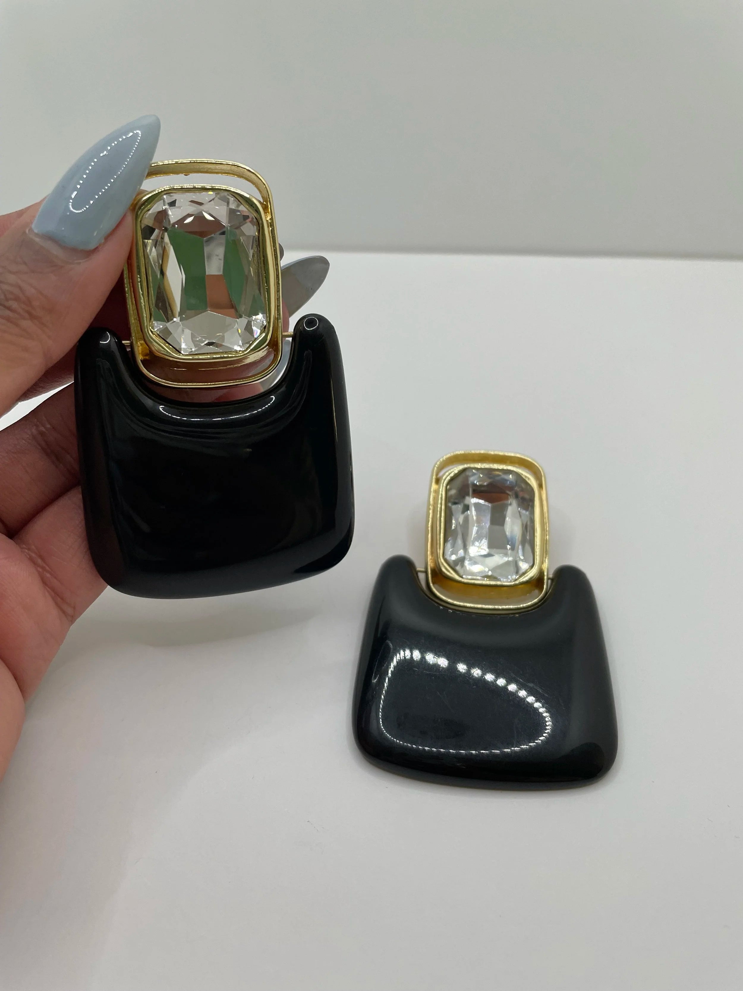 Nancy Black & Gold Retro Luxe Drop Earrings