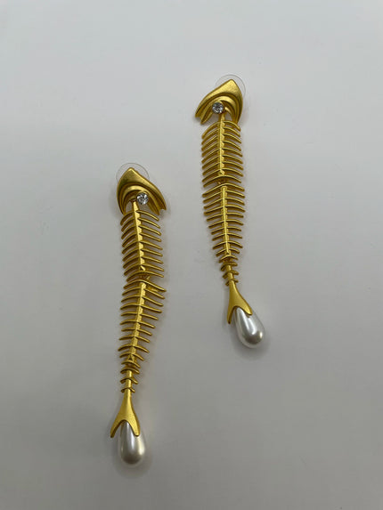 Lamiez Gold & Pearl Poisson Eye Detail Earrings