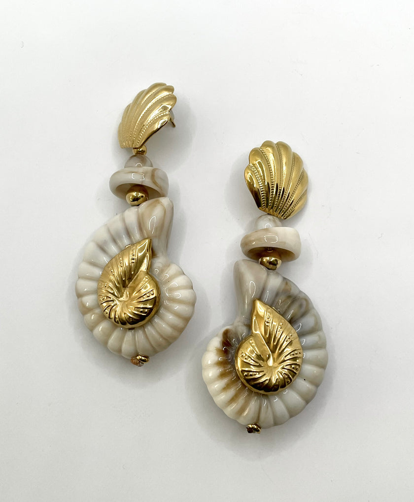 Sibongile Gold & Cream Conch Drop Earrings
