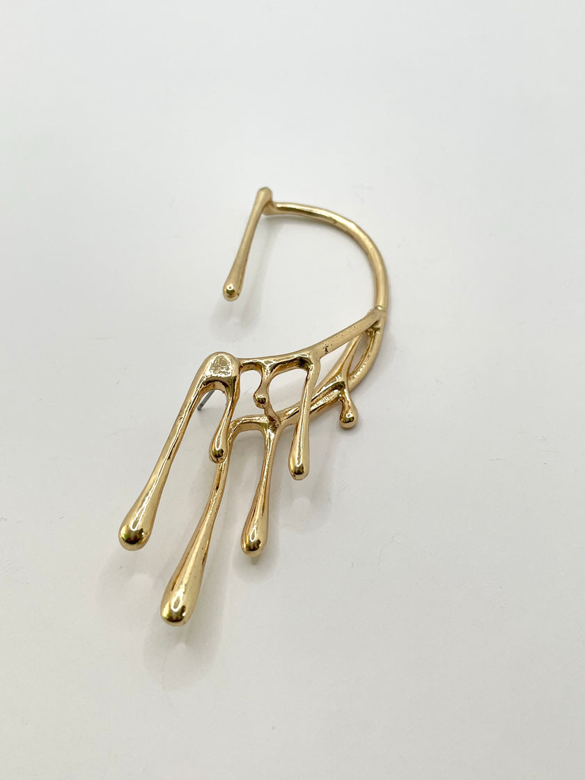 Kat Gold Drip Drip Ear Cuff Earring