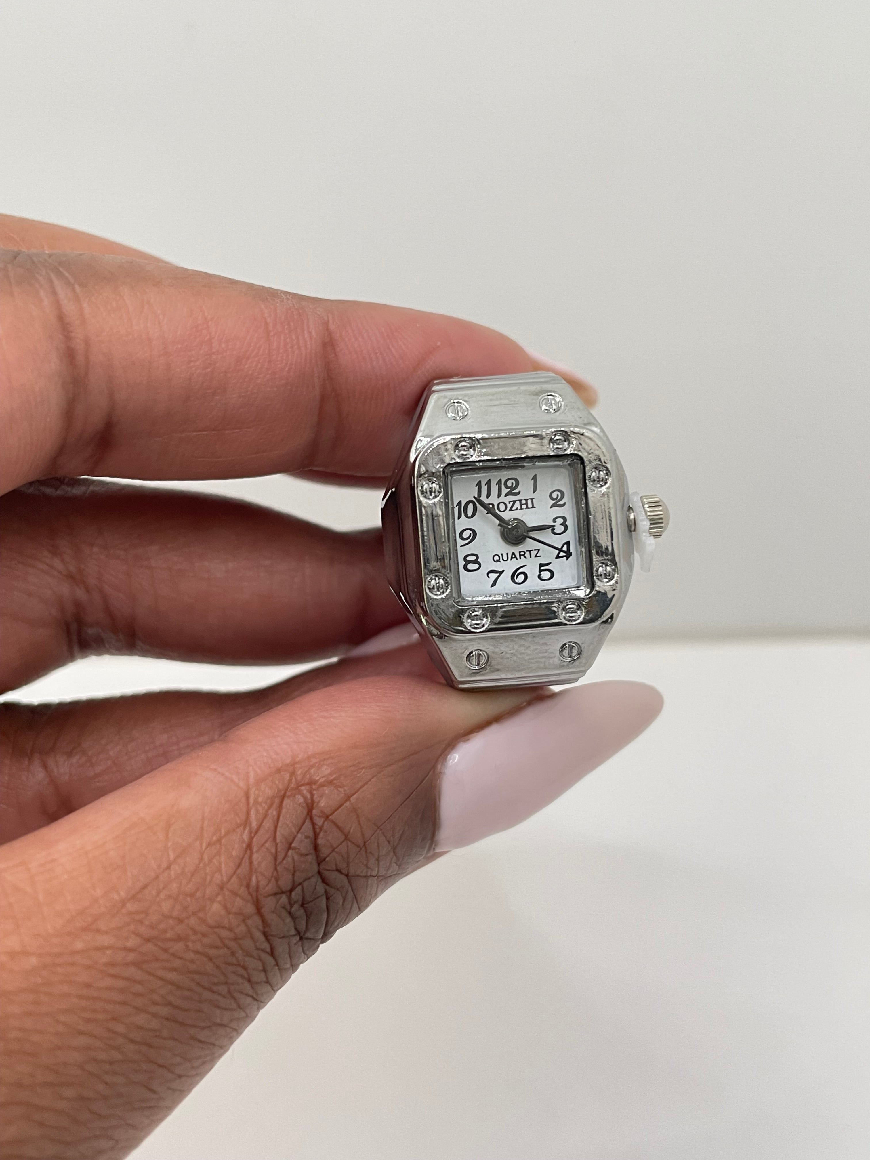 Mudau Silver Portrait Face Expander Watch Ring