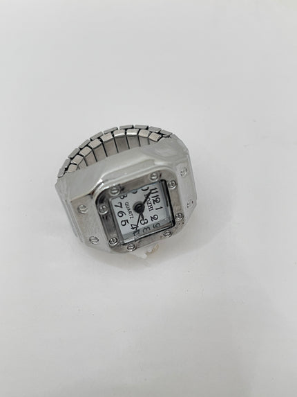 Mudau Silver Potrait Face Expander Watch Ring