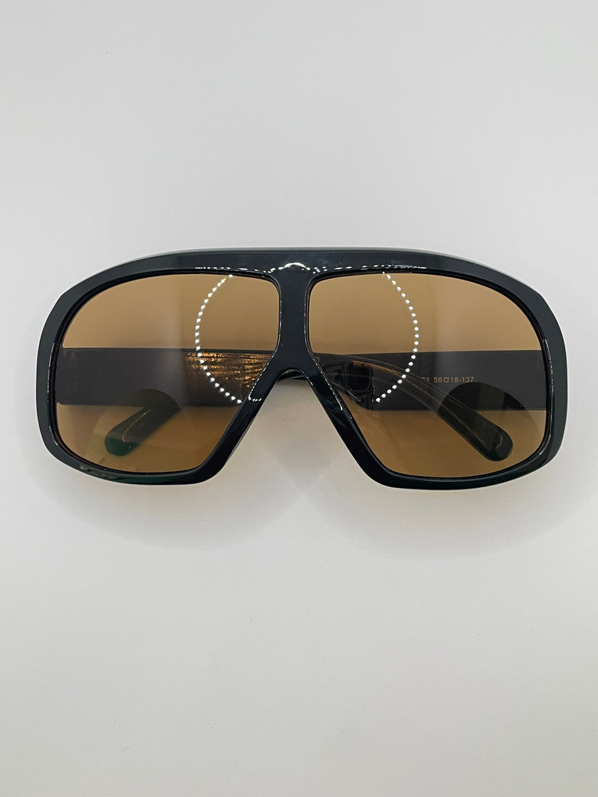 Katlego Oversized Black & Tea Aviator Sunglasses