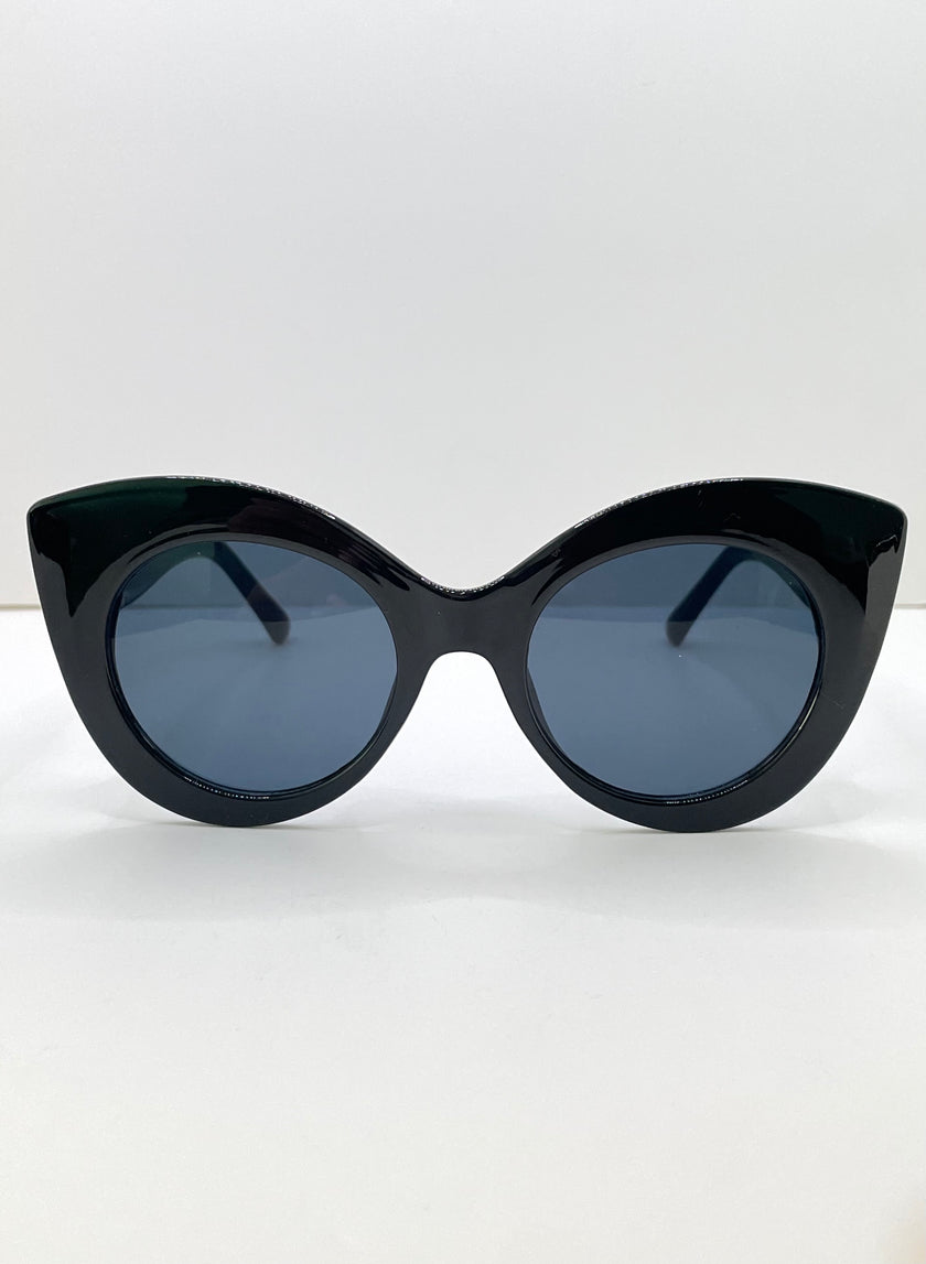 Dudu Black Vintage Cat Eye Style Sunglasses