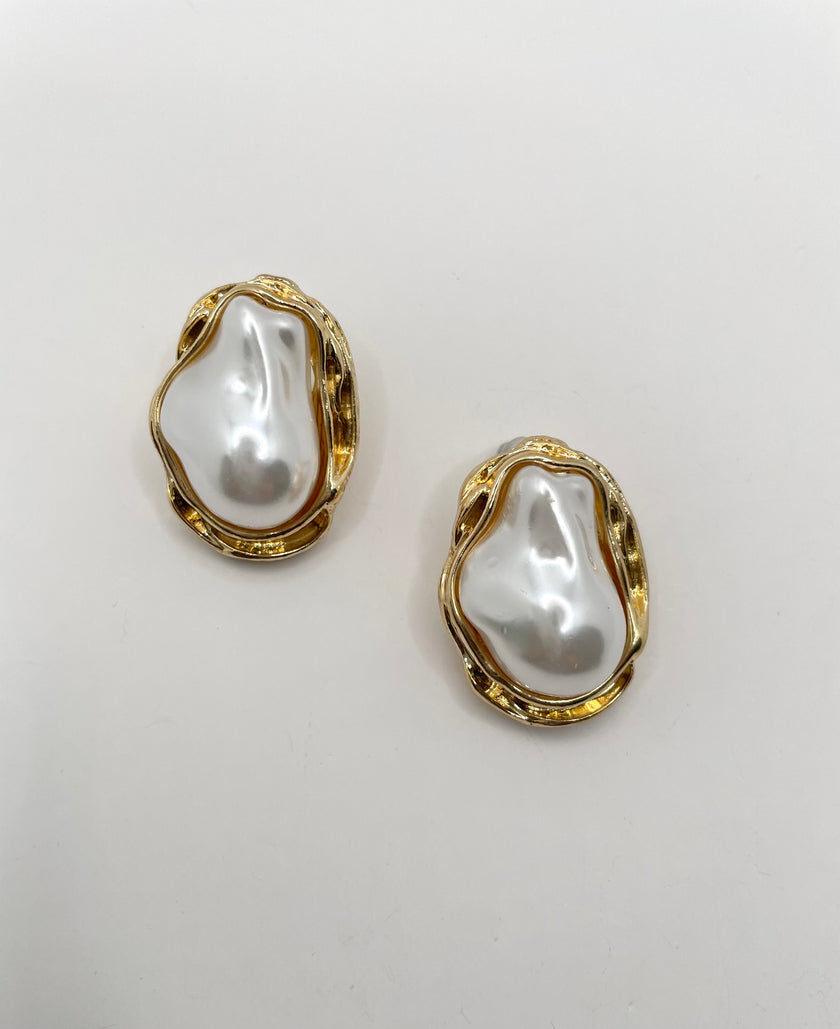 Malaika Gold & Pearl Oceanic Stud Earring