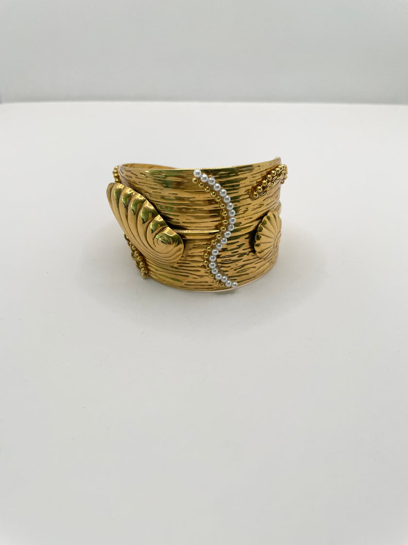 Farhana Gold Oceanic Detail Wrist Cuff Bangle