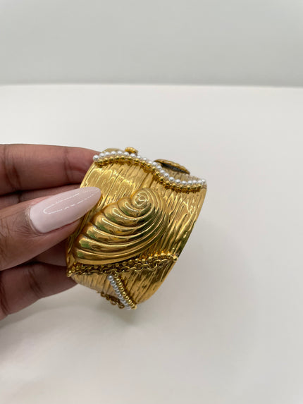 Farhana Gold Oceanic Detail Wrist Cuff Bangle