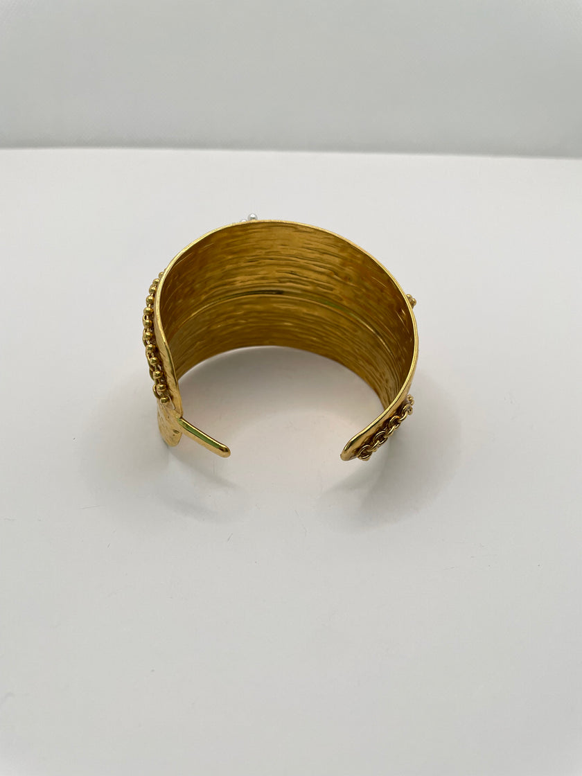 Farhana Gold Oceanic Detail Wrist Cuff Bangle
