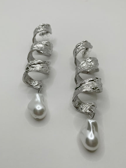 Nesisa Silver & Pearl Textured Ribbon Earrings