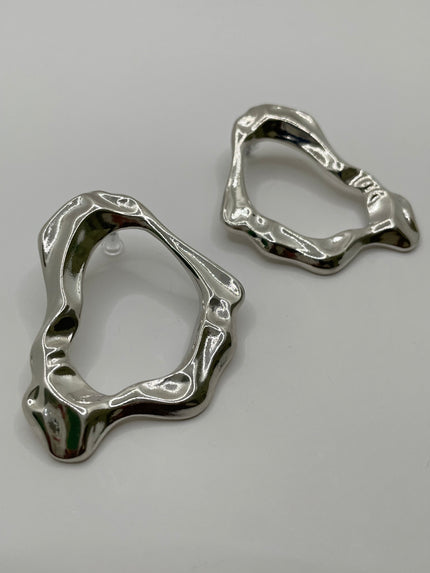 Rapelang Silver Hollow Geometric Earrings