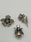 Tidimalo Bee & Flower Encrusted Pearl Brooch Set