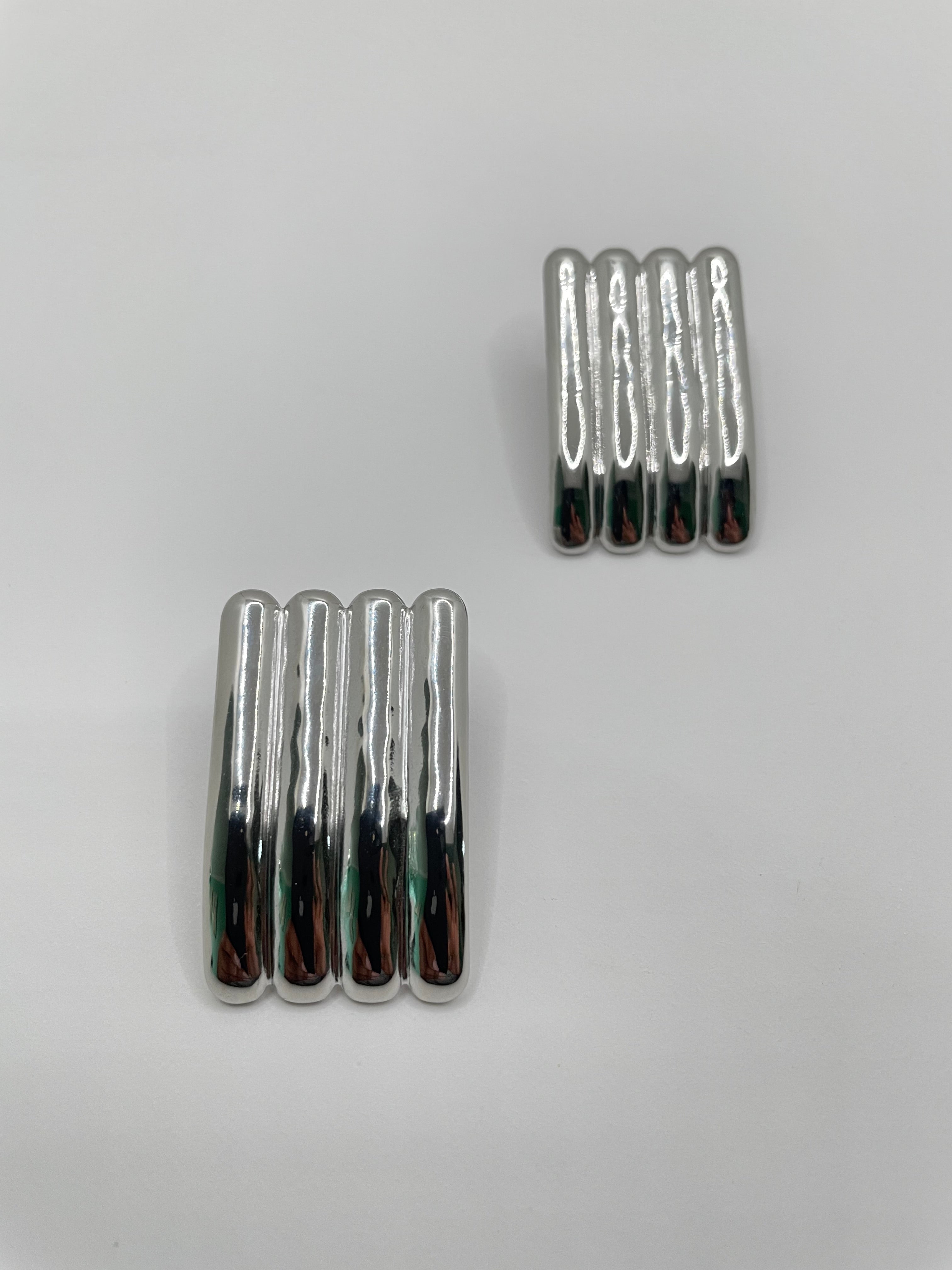 Hannah Vintage Silver Ridged Stud Earrings