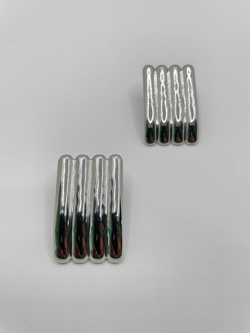 Hannah Vintage Silver Ridged Stud Earrings
