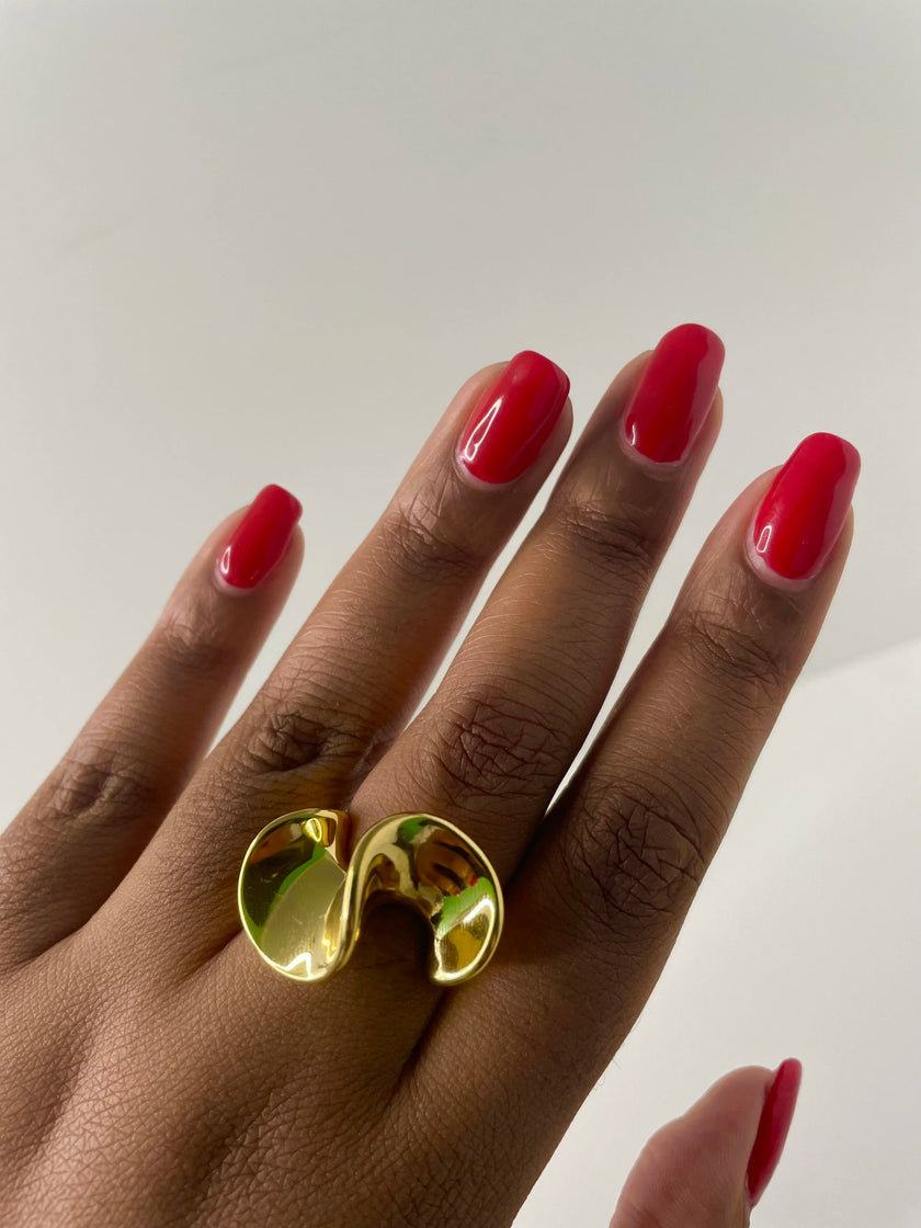 Lindi Gold Oversized Wave Ring