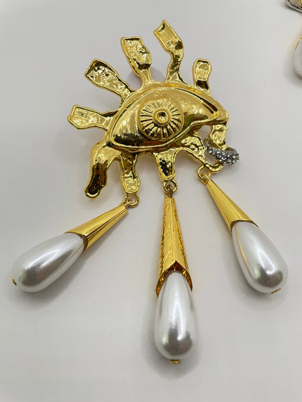 Nwabisa Gold & Pearl Les Yeaux Earrings