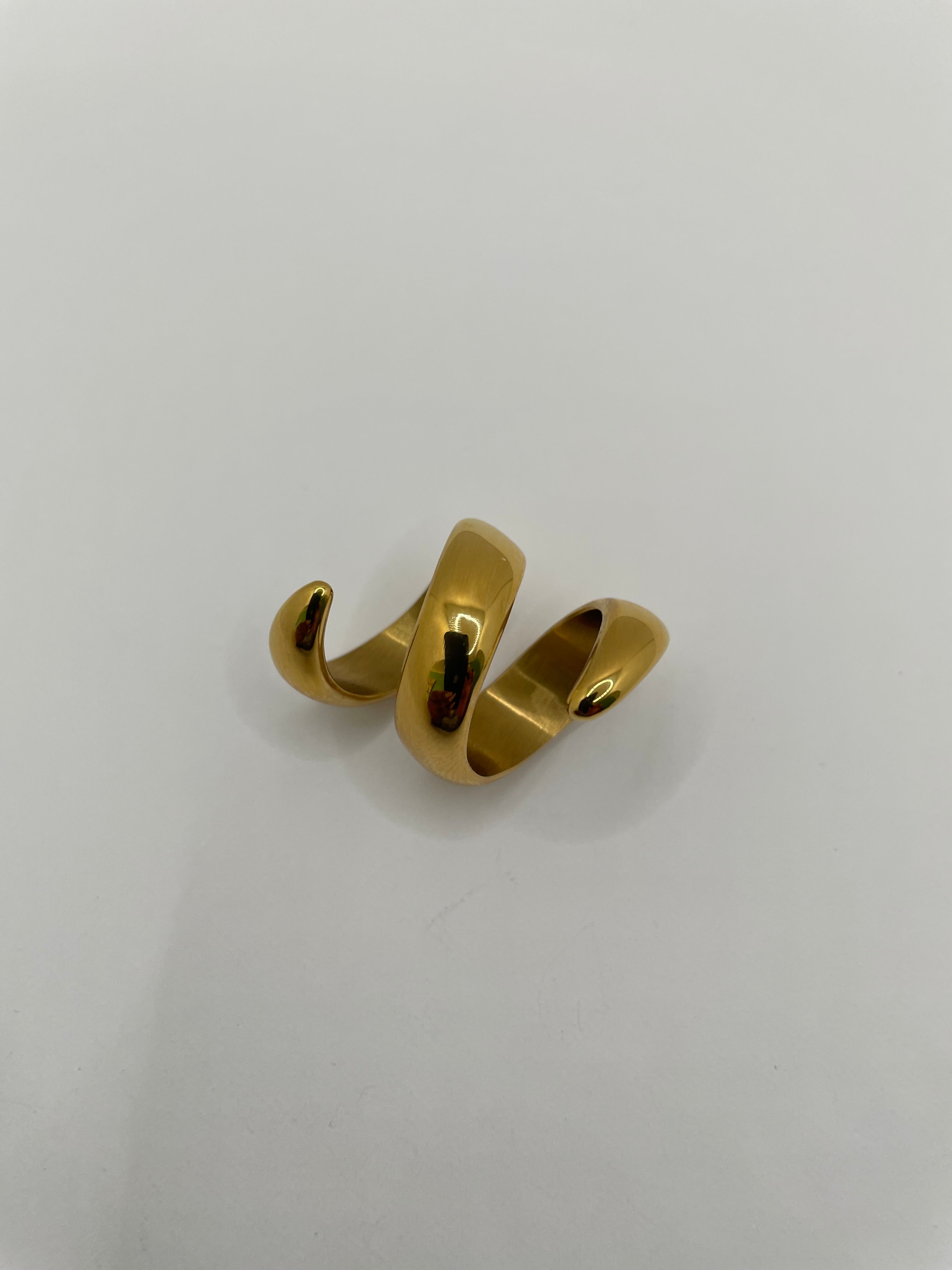 Tumelo Triple Spiral Gold Ring