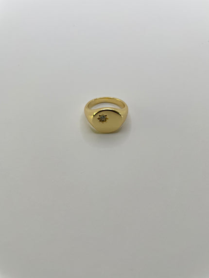 Usibone Gold Signet With Zircon Ring