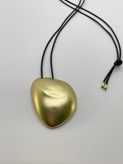 Qhamani Matte Gold Pendant Necklace