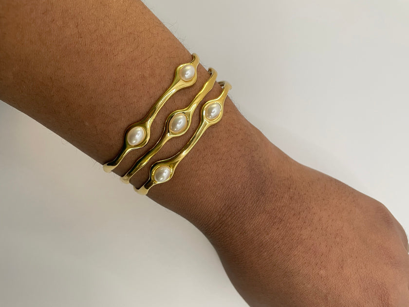 Nandipha Triple Thread Gold & Pearl Cuff
