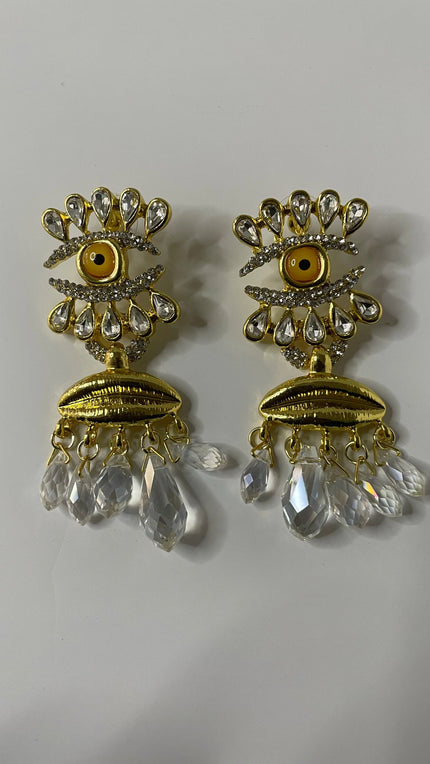 Lihlo Gold Bouche & Eye Earrings