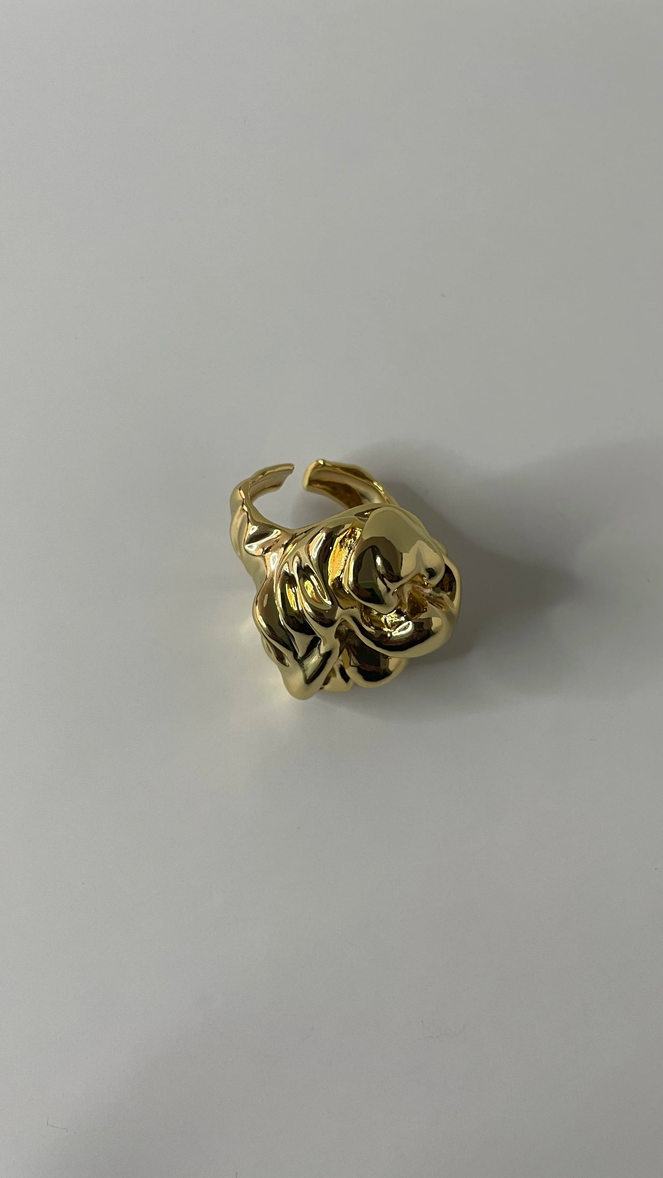 Mutsa Gold Molten Metal Ring