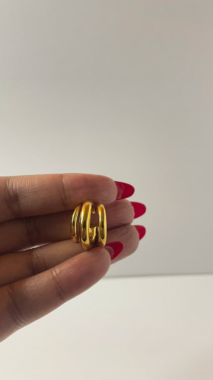 Rameen Gold Triple Thread Ear Cuff Earrings