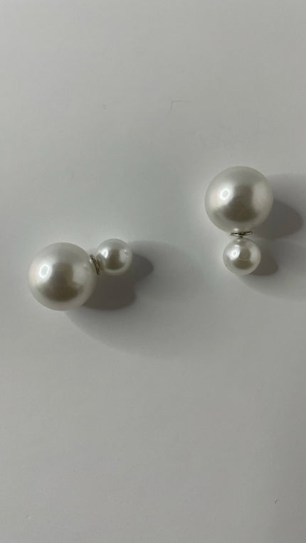 Sash Modern Double - Sided Pearl Earring